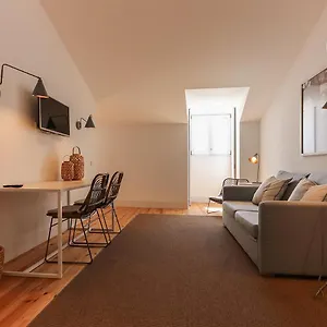 Combro By Homing Lisboa